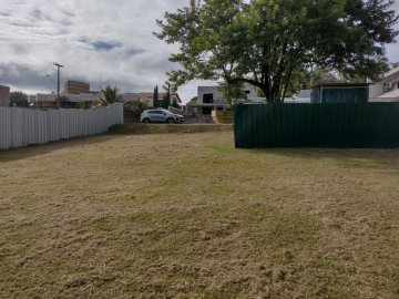 Terreno em Condomínio - Venda - Dois Córregos - Valinhos - SP